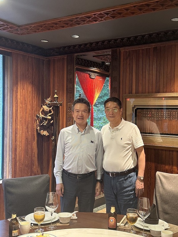 蔡建新总经理与4月1日到任的丸红（上海）有限公司董事长、总经理米谷阳一先生会面